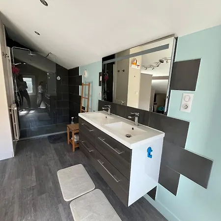 Maison De 12 Personnes Famille Et Piscine Ferienhaus *