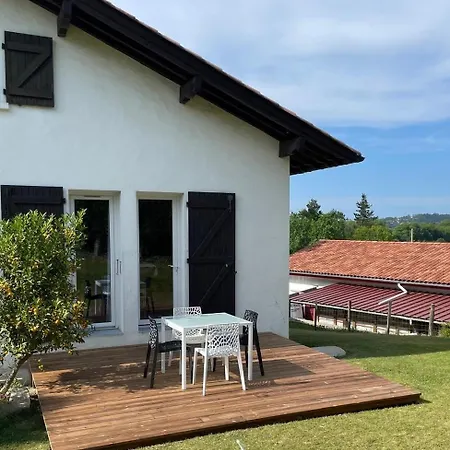 Maison De 12 Personnes Famille Et Piscine Vakantiehuis *